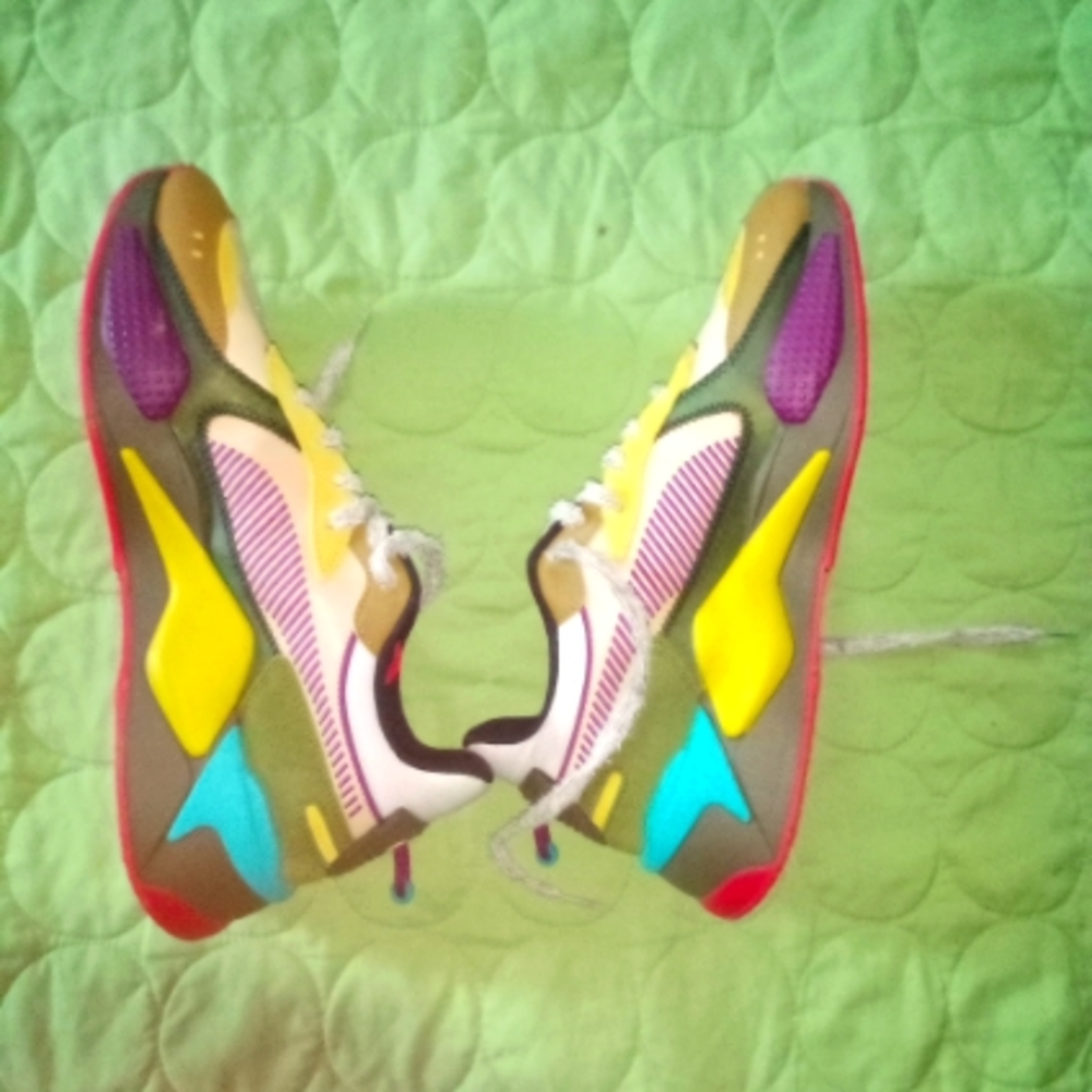 Brand New Mens Addidas sneaker
